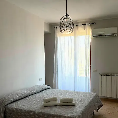 Nyna Apartman Sperlonga